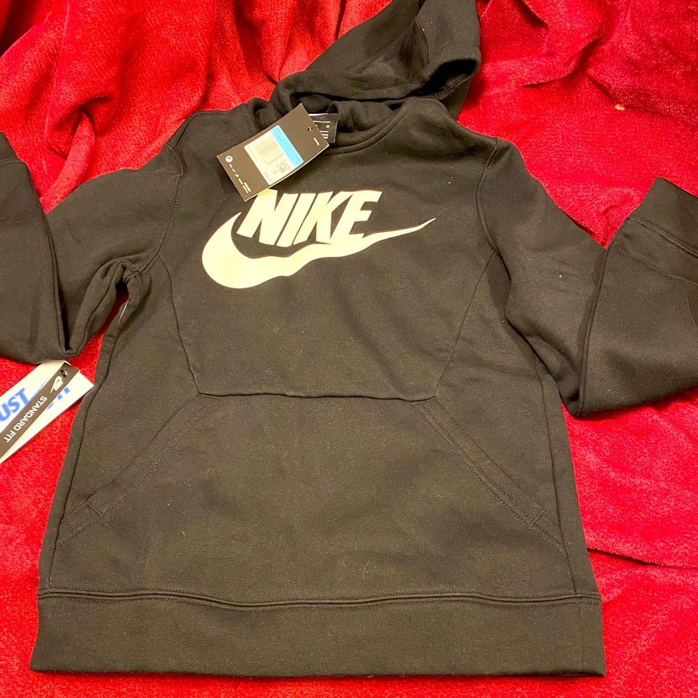 Nike youth pullover hoodie